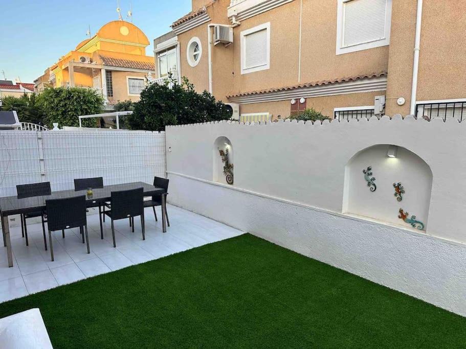Sol Beach, Cabo Roig Holiday home *