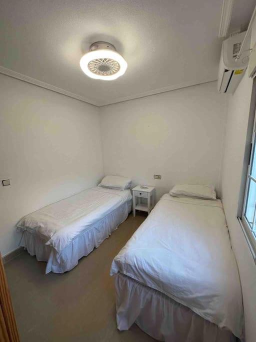 Sol Beach, Cabo Roig Holiday home *